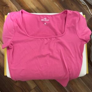 Hollister Women's Vibrant Pink Short Sleeve Tee